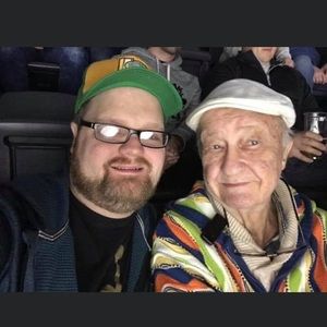 Meet your Posher, Justin